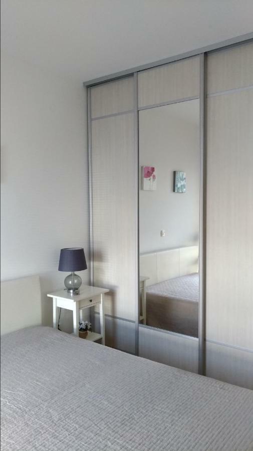 Apartments Acacia Hill Дженовичи Экстерьер фото